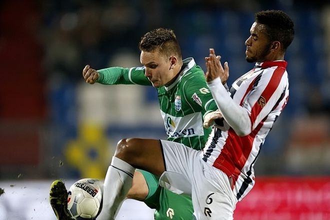 他几乎每天 他几乎每天