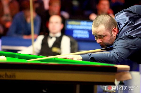 体育中超：沧州雄狮2-1大连人 取得三连胜