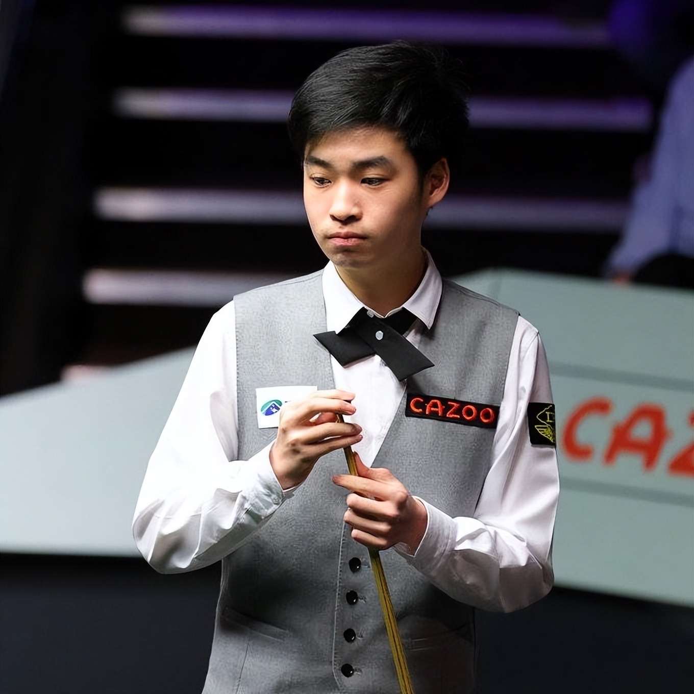 队与球员往 队与球员往